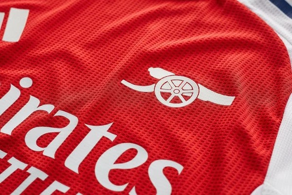 Домашняя футболка Arsenal adidas 24/25 Authentic